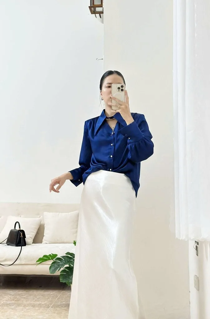 루비 실크 A라인 맥시 스커트